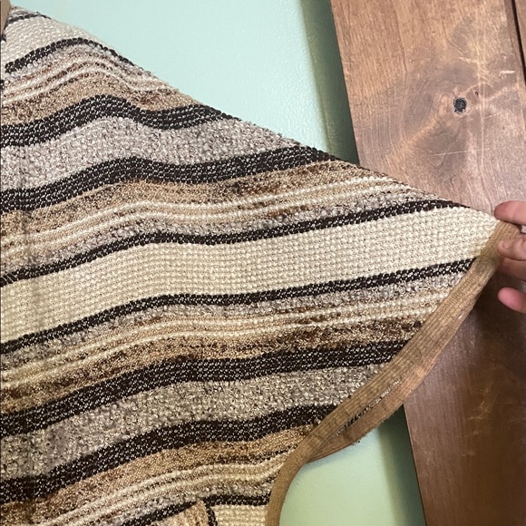 1970s vintage cape coat Striped Brown and Cream Women's Cape - Picture 3 of 10